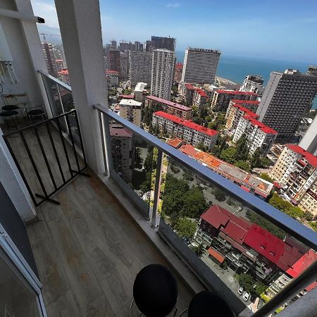 27 Floor Apartments Batumi Exterior photo