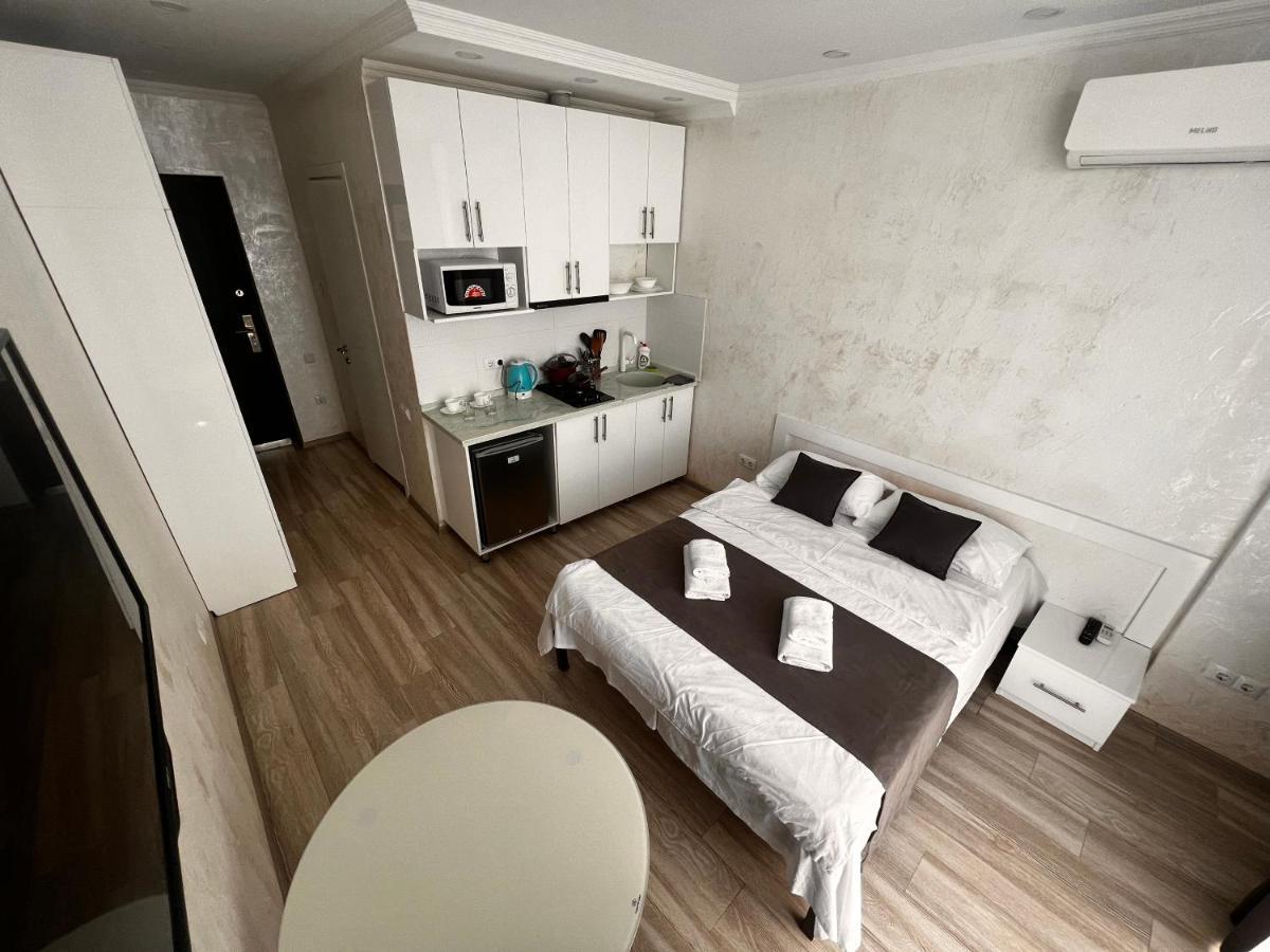 27 Floor Apartments Batumi Exterior photo