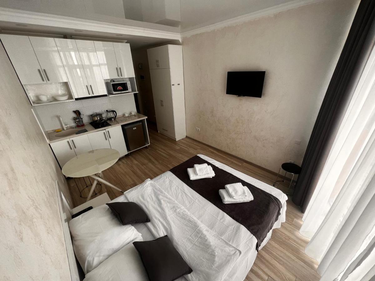 27 Floor Apartments Batumi Exterior photo